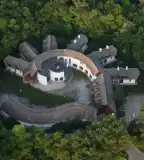 Kócsagvár, Sarród