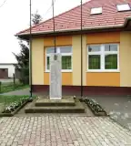 I. és II. világháborús emlékmű, Semjénháza