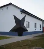 Büszkeségpont, Szank