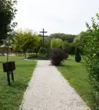 Millenniumi kereszt, Szárföld