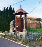 Harangláb, Szendehely