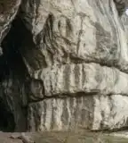 Peskő barlang, Vértestolna