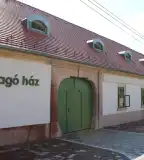 Kőfaragó-ház, Tata