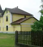 Kiskastély, Újrónafő