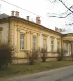 Gosztonyi-kastély, Váchartyán