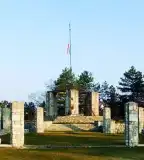 Trianoni emlékmű, Zebegény