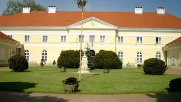 Acsad Szegedy Csalad Kastelya 01