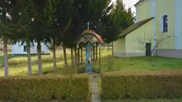 Alsoszolnok Maria Szobor