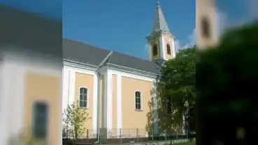 Bakonysarkany Templom