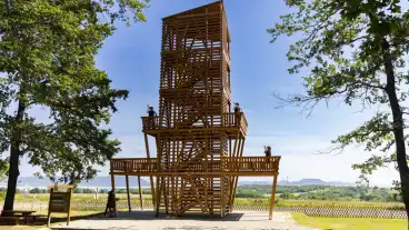 Átadták a Somoshegyi kilátót