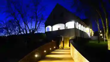 Balatonfured Figula Pinceszet 1