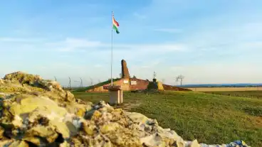 Balatonszabadi Pusztatorony 01