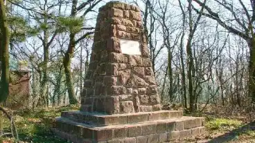 Balatonszepezd Virius Vince Emlekoszlop