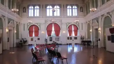 Bekes Bekesi Galeria 1