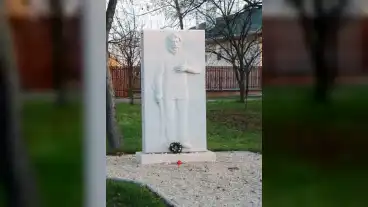 Bekesszentandras Kossuth Szobor