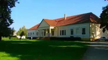 Beregsurany Uray Kastely