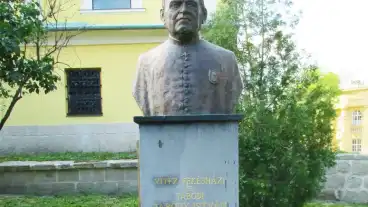 Bicske Tabody Szobor