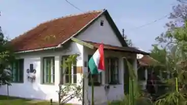 Biharugra Szabo Pal Irodalmi Emlekhaz