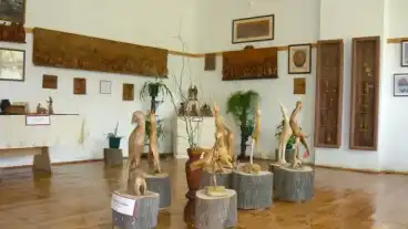 Bogyoszlo Rabakozi Fafaragok Kiallitasa 1