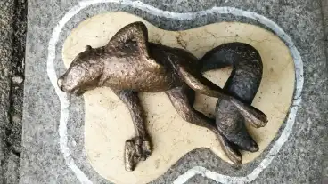 Budapest Halott Mokus Miniszobor