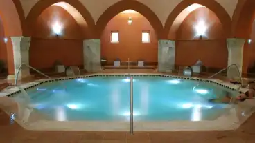 Budapest Veli Bej Furdo