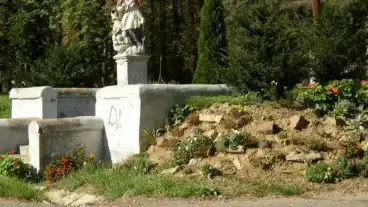 Csakanydoroszlo Nepomuki Szobor