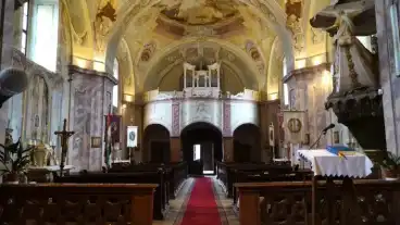 Csaszar Katolikus Templom