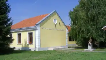 Csonge Weores Sandor Emlekhaz