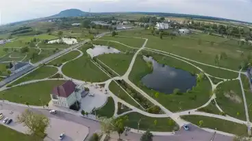 Devecser Emlekpark 1