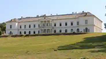 Doba Erdody Kastelypark 1