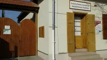 Doboz Szechy Tamas Emlekhaz