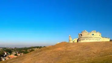 Dobronte Szarvaskoi Var 1