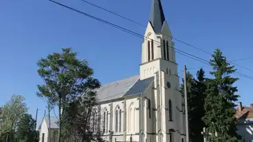 Dombegyhaz Katolikus Templom