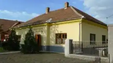 Dormand Remenyik Zsigmond Emlekhaz