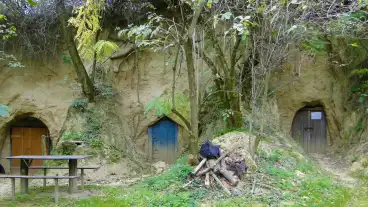 Dunaszentmiklos Lyukpince