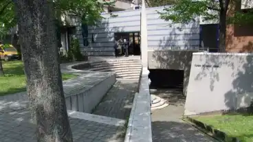 Dunaujvaros Kortars Muveszeti Intezmeny 1