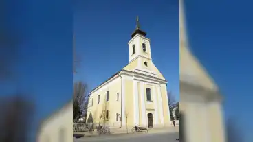 Dusnok Katolikus Templom