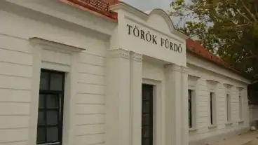 Eger Torok Furdo 1