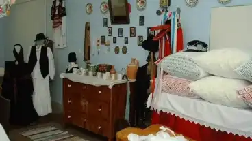 Elek Roman Emlekszoba