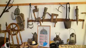 Enese Helytorteneti Gyijtemeny