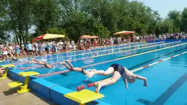 Fehergyarmat Strandfurdo