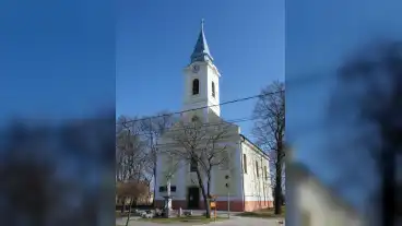 Felsoszentivan Katolikus Templom