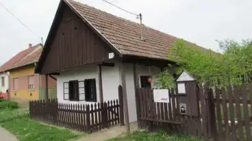 Galgamacsa Vankone Dudas Juli Emlekhaz 1