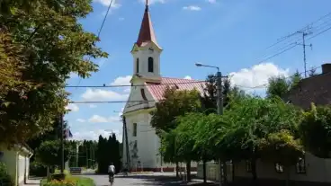 Gedrelak Katolikus Templom