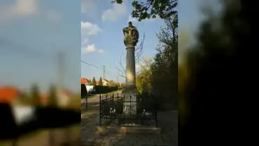 Gencseapati Szentharomsag Szobor