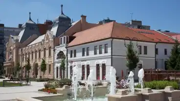 Godollo Uj Galeria 1