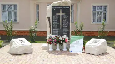 Gorbehaza Vilaghaborus Emlekmu 01