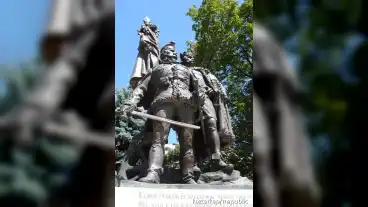 Hajdunanas I Vilaghaborus Emlekmu 01