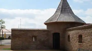 Hajduszoboszlo Erodfal 1