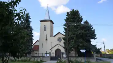 Harta Katolikus Templom